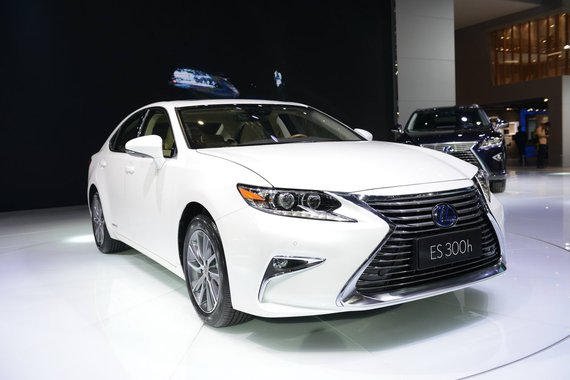 2015上海车展：雷克萨斯ES300h