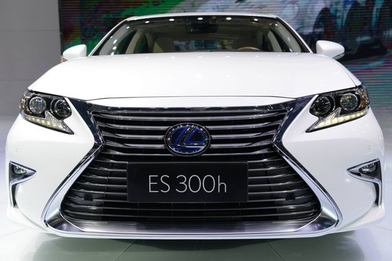 2015上海车展：雷克萨斯ES300h
