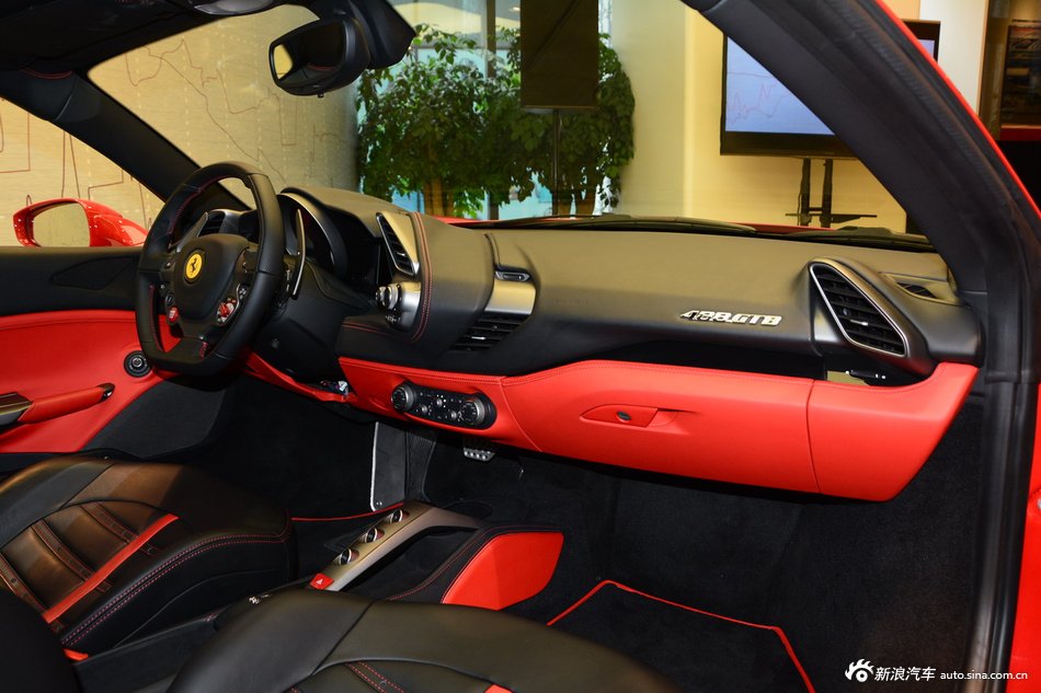 2015年上海车展488 GTB