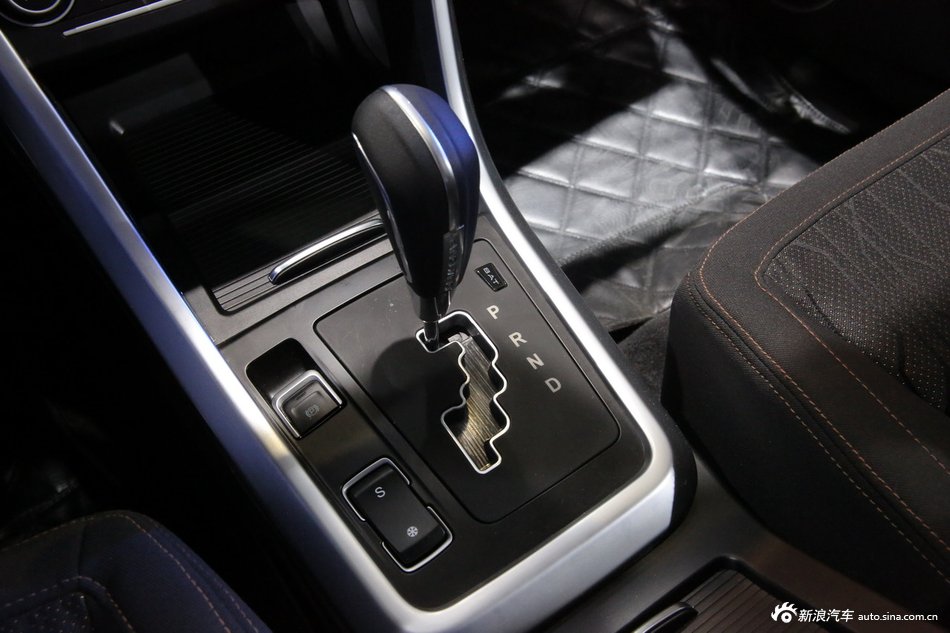 2015上海车展：陆风X5