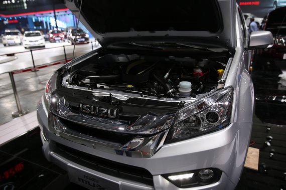 2015上海车展：五十铃MU-X