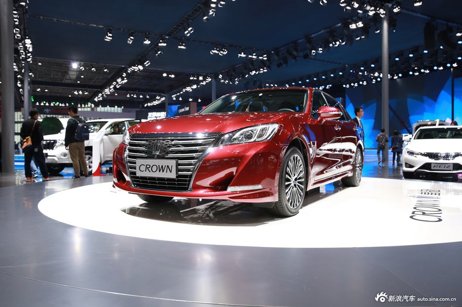 2015上海车展：新皇冠