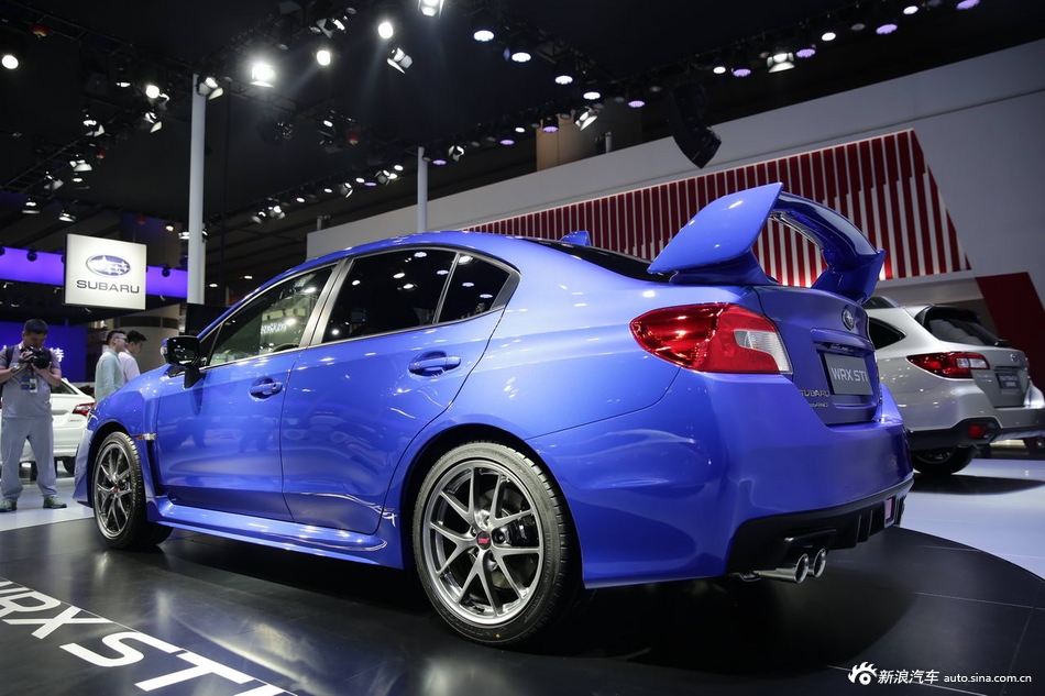 斯巴鲁WRX STI