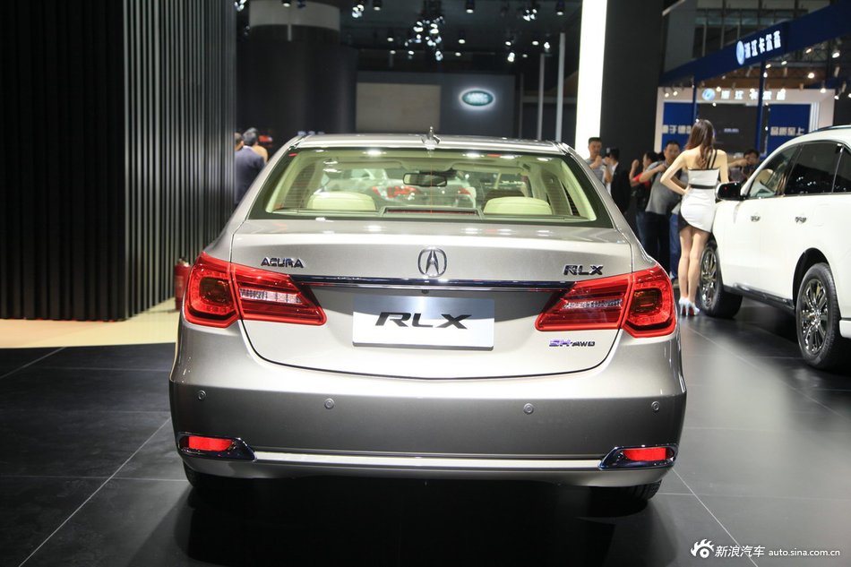 讴歌RLX