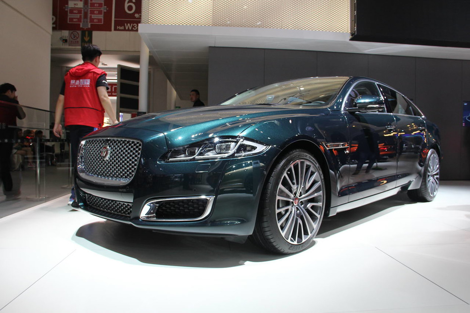 2016北京车展实拍：捷豹XJL