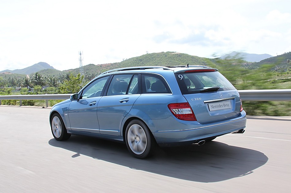 进口奔驰c级旅行轿车图片