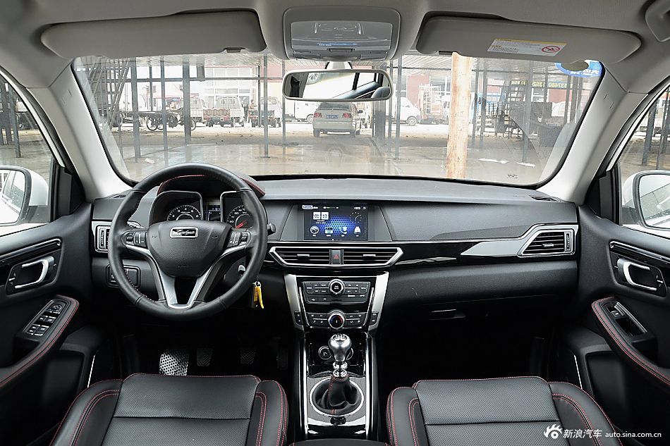 2016款大迈X5 1.5T手动豪华7座型