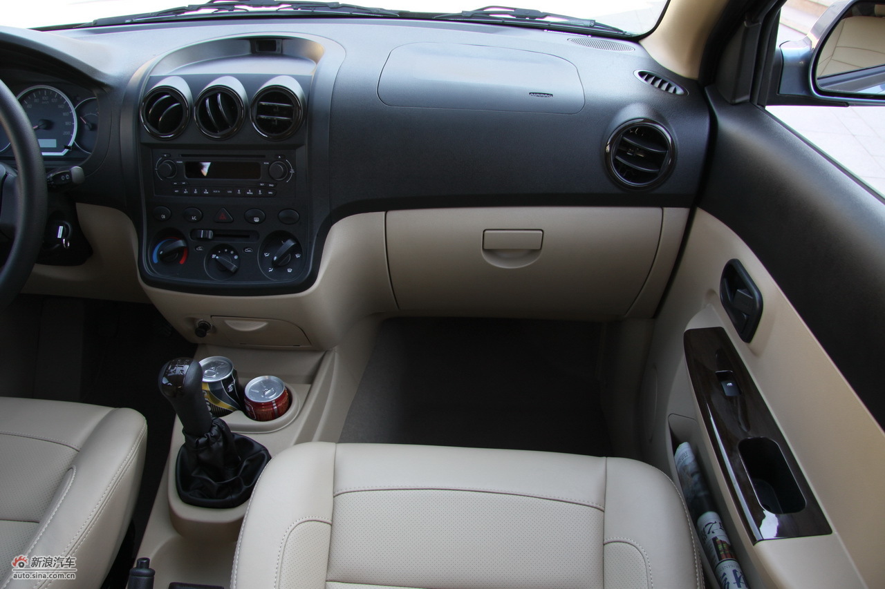 上汽通用五菱宏光-内饰_宏光内饰图片4890074_汽车图库_新浪汽车_新浪