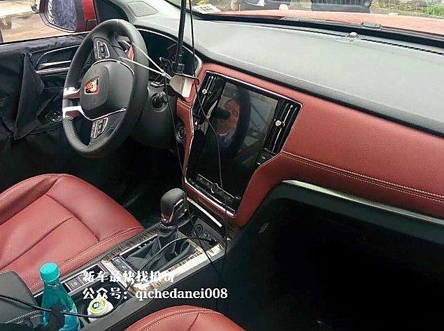 荣威RX5无伪谍照