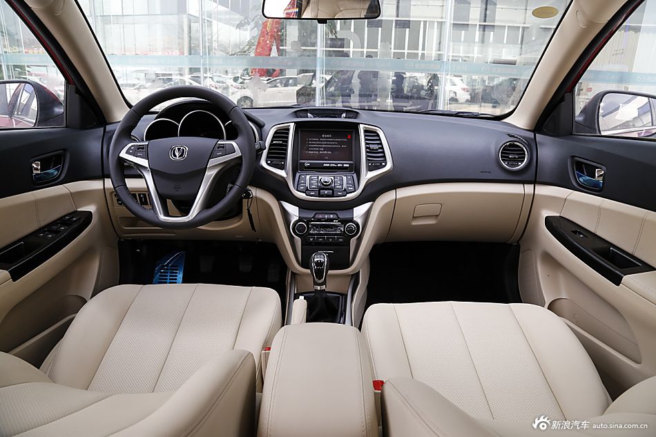 2015款逸动1.6L手动豪华型