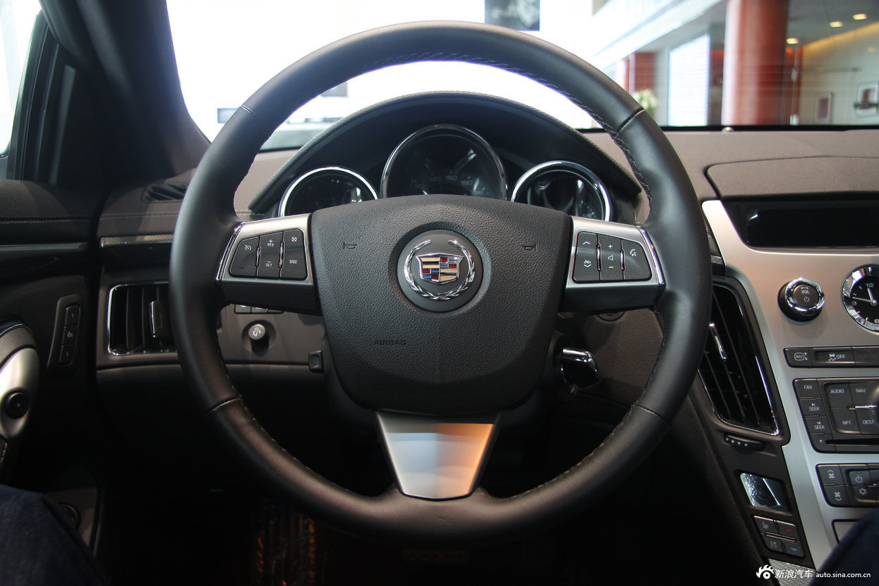 2012款凯迪拉克cts coupe到店实拍_cts内饰图片18430169_汽车图库