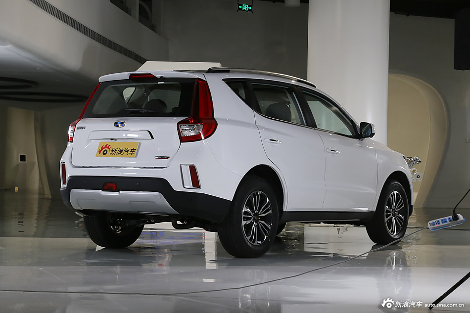 性价比远超博越！实拍吉利全新远景SUV