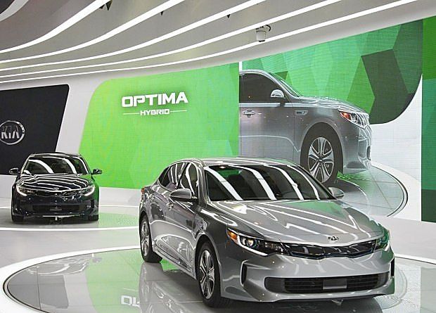 未来或入华 曝起亚K5混动版国内谍照