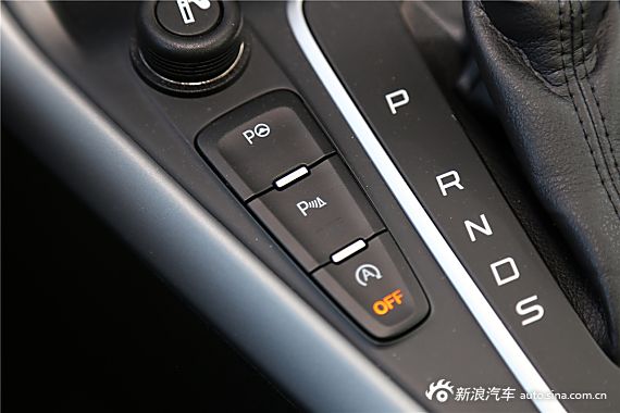 2015款福克斯两厢1.5L GTDi自动运动型