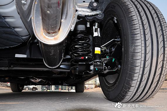 2015款绅宝D20自动两厢1.5L自动乐天版