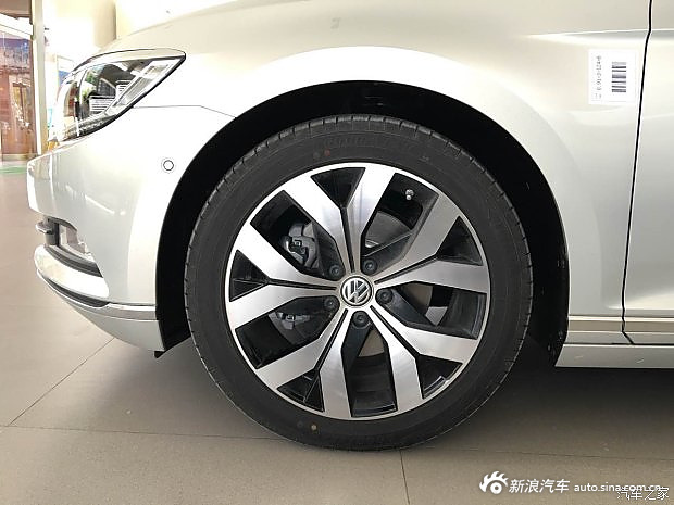 7月27日上市 一汽-大众迈腾实车到店