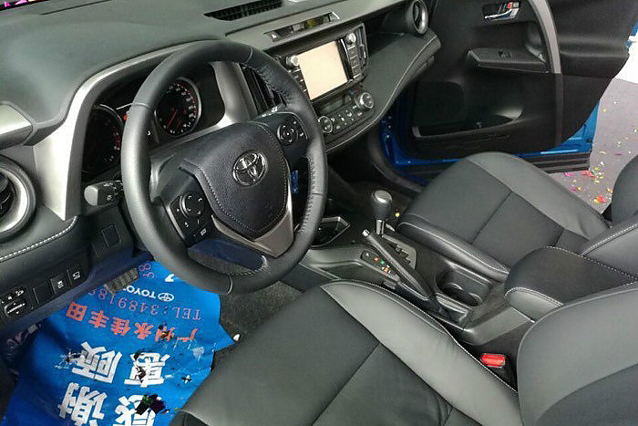 一汽丰田新款RAV4实车曝光