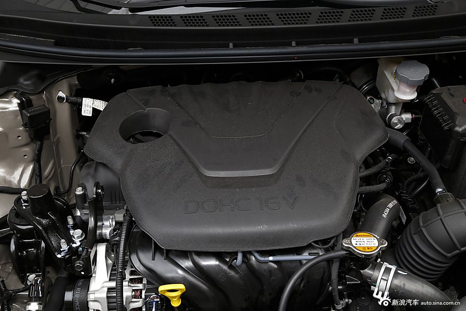 2015款朗动1.6L自动尊贵型