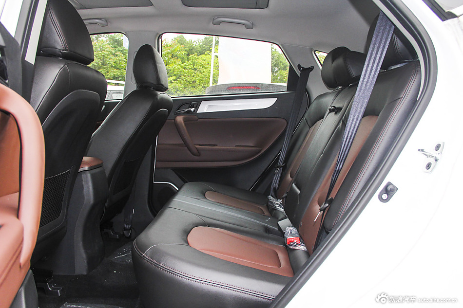 2015款瑞风S5 1.5T自动豪华型