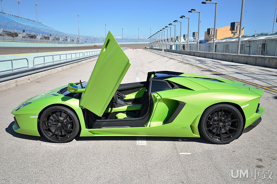 野心优雅 敞篷兰博基尼aventador lp700-4