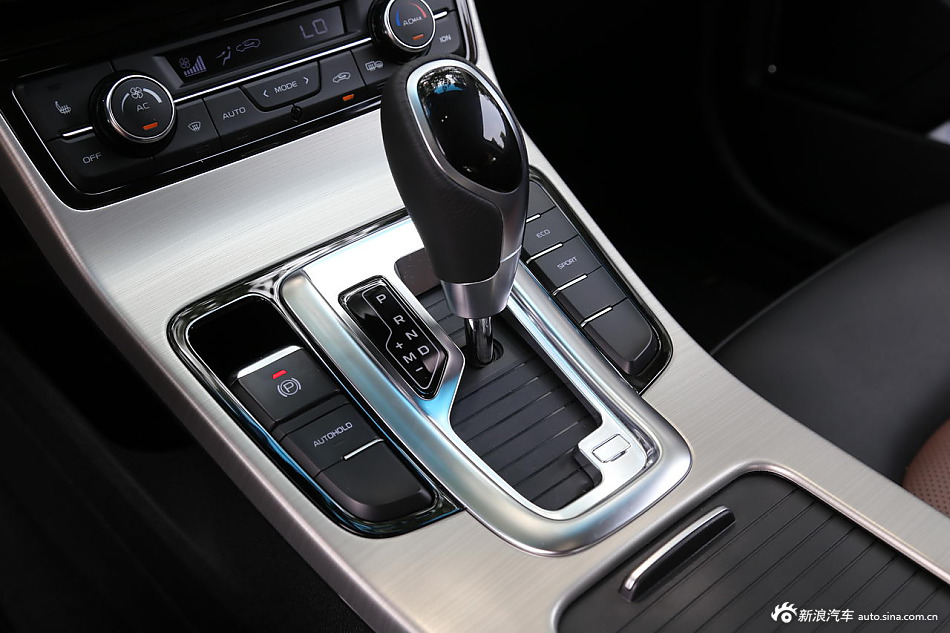 2016款吉利帝豪GL 1.3T自动豪华型