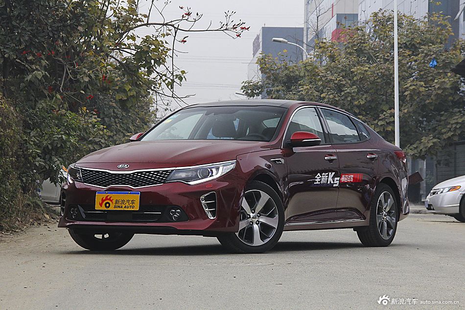 2016款起亚K5 2.0L自动PREMIUM