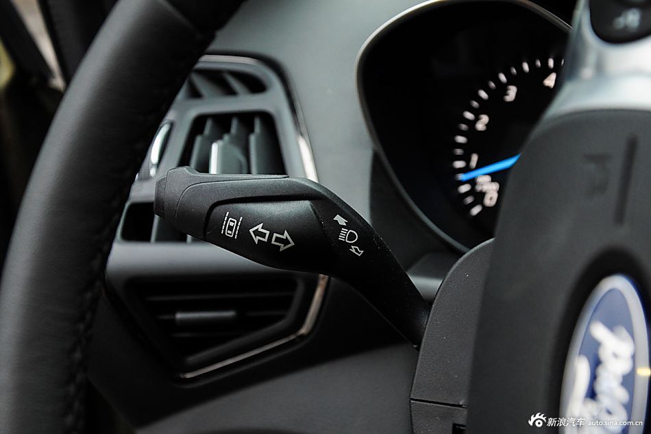 2015款翼虎2.0L GTDi四驱尊贵型