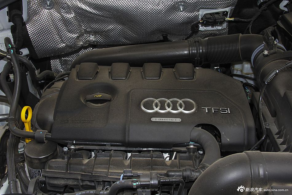 2015款奥迪Q3 35TFSI进取型