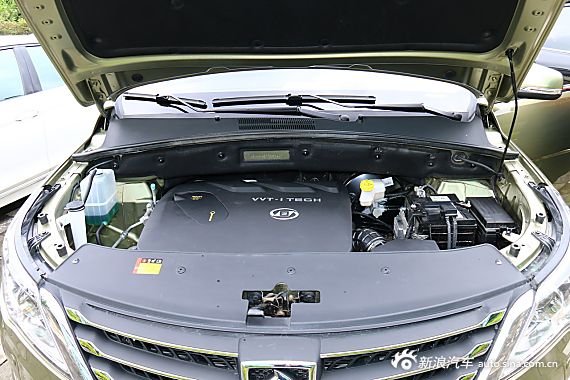 2015款 宝骏560 1.8L手动豪华型