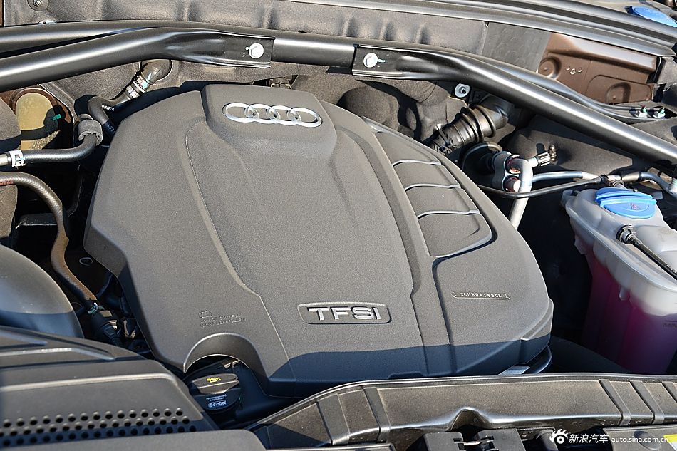 2016款奥迪Q5 40TFSI舒适型