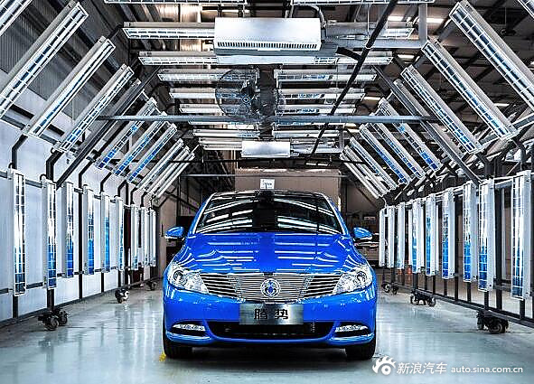 比亚迪戴姆勒 腾势 2016款 荣耀版