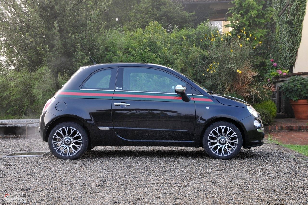 菲亚特500 gucci版:ej 977 ln/1.2 bz-69cv