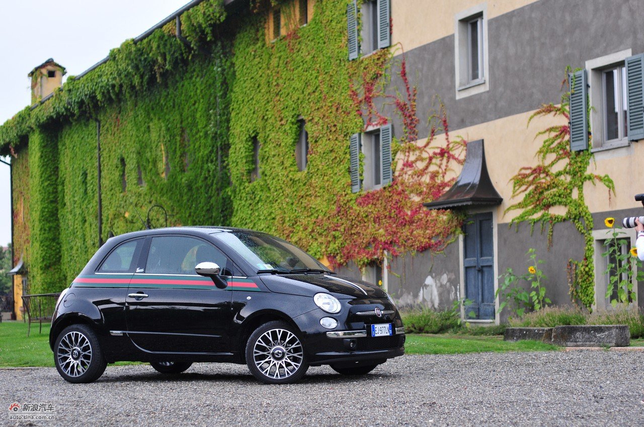 菲亚特500 gucci版:ej 977 ln/1.2 bz-69cv