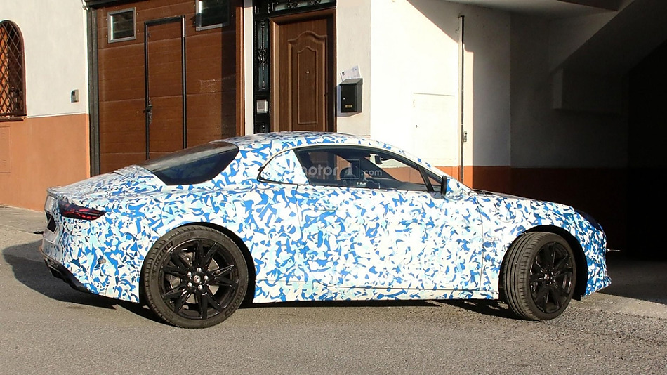 雷诺Alpine品牌跑车谍照曝光