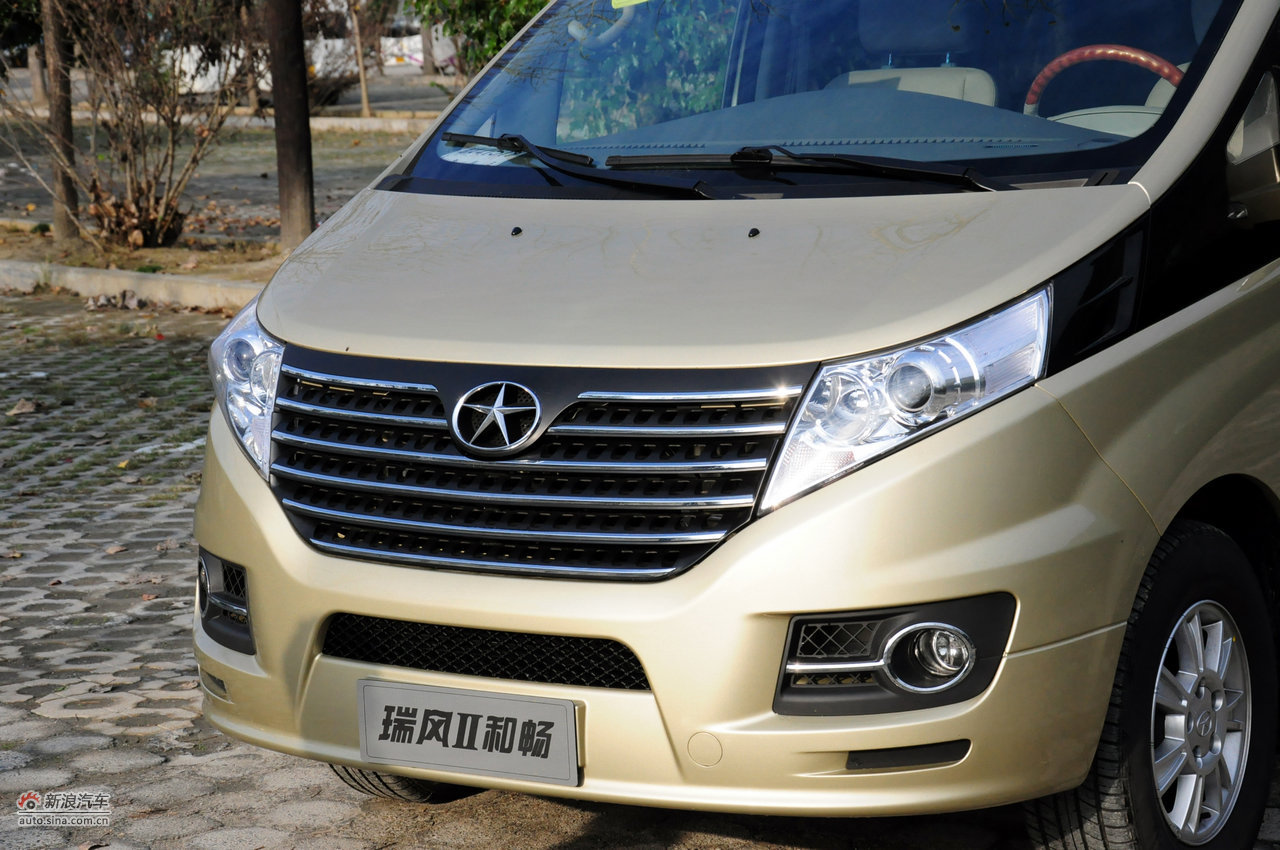 新浪汽车体验试驾瑞风和畅_瑞风m5细节图片10250506_汽车图库_新浪