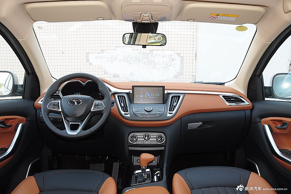 2015款DX7 1.5T自动豪华型