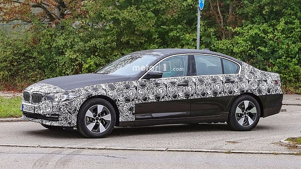 新一代宝马5系内饰谍照曝光