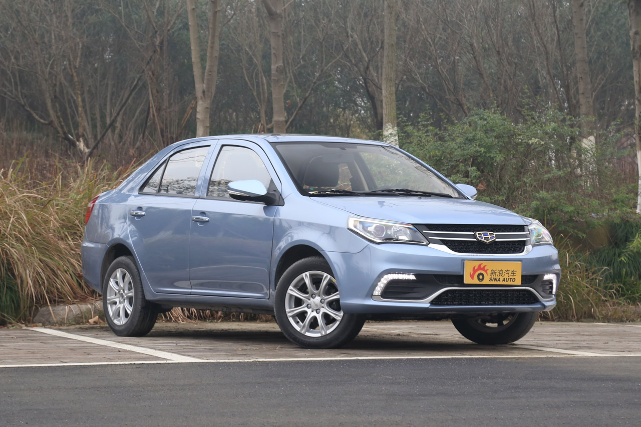 2016款吉利金刚三厢1.5l自动尊贵型 国v