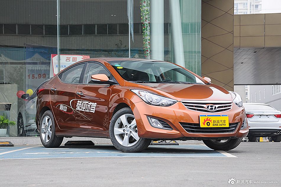 2015款朗动1.6L自动时尚型