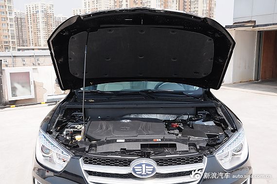 2015款奔腾X80 1.8T自动豪华型