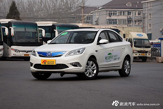 2015款逸动纯电动尊贵版