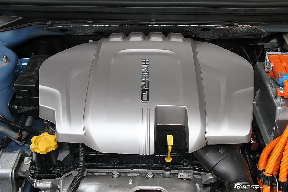 2014款荣威550 Plug-in插电式混动豪华版