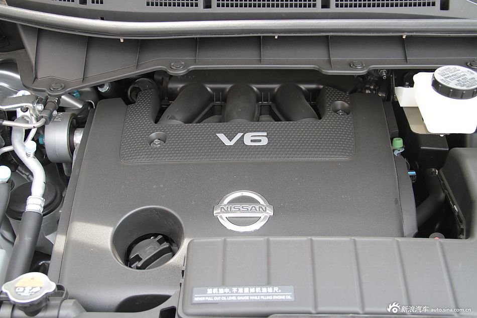 2013款日产贵士静态实拍