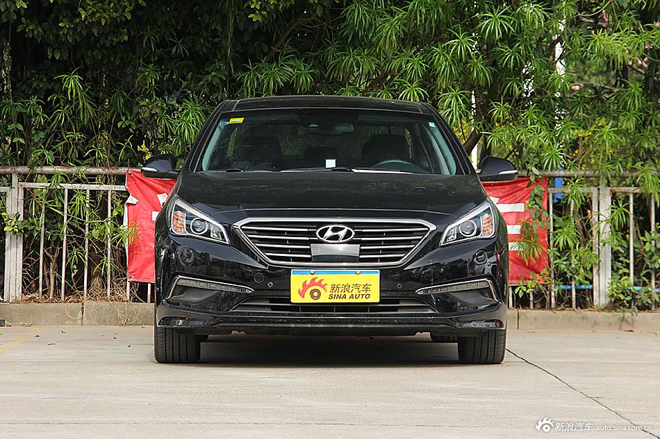 2015款索纳塔九 2.4L自动 TOP旗舰型