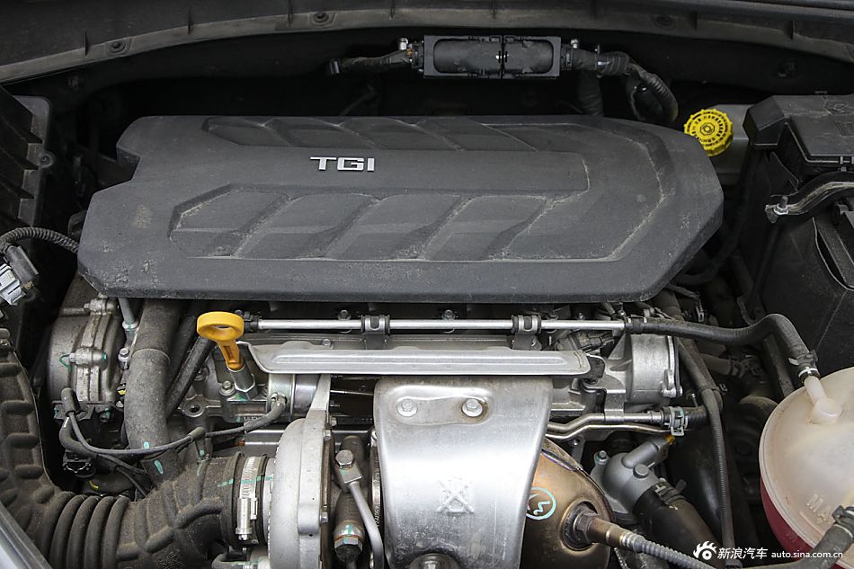 2015款锐腾 2.0TGI TST四驱旗舰版