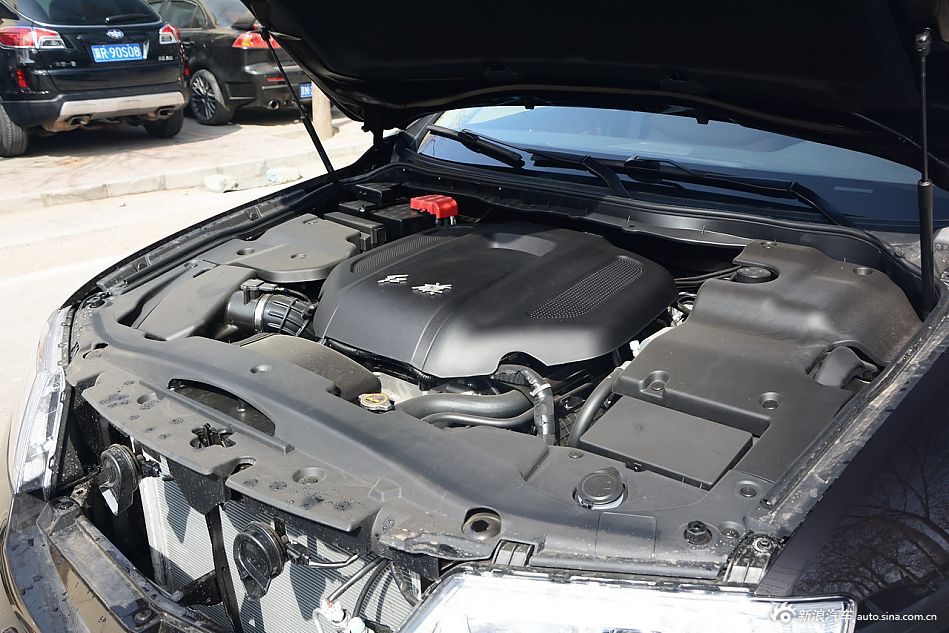 2015款红旗H7 1.8T自动豪华型