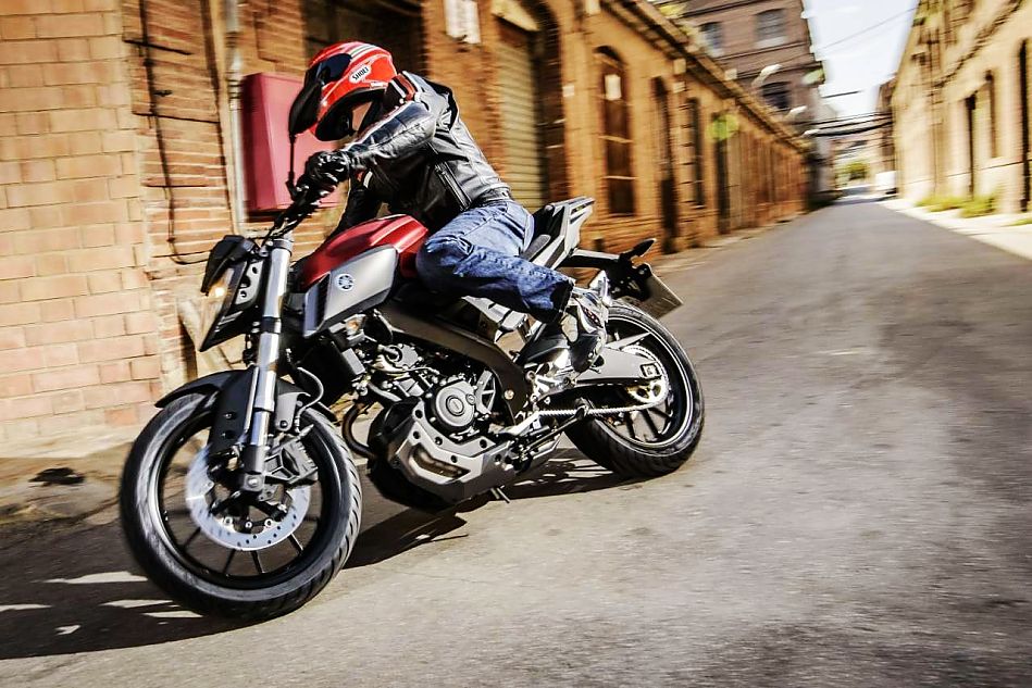 肌肉小街霸雅马哈mt125高清图赏