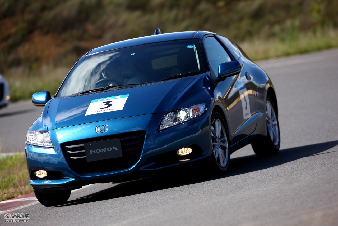 实拍本田cr-z
