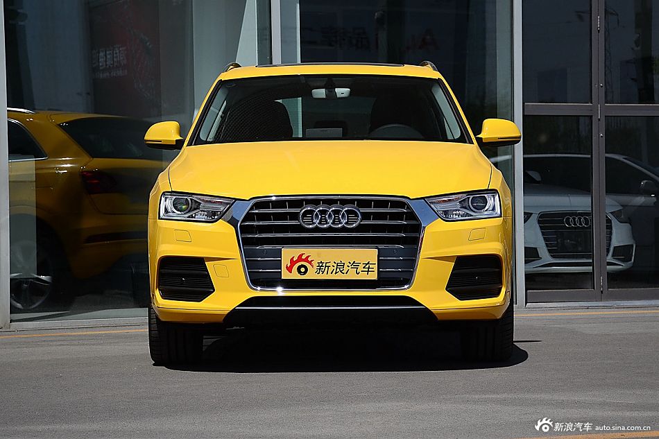 2016款奥迪Q3 1.4T自动30TFSI风尚型