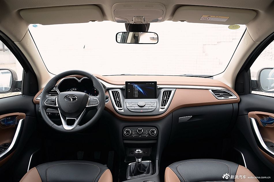 2016款DX7 1.5T手动凯旋版